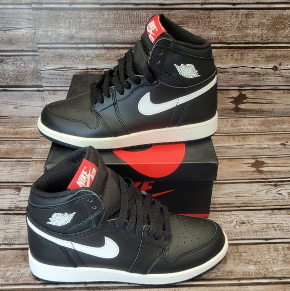 Jordan 1 Retro Yin Yang Black - Picture 5 of 9